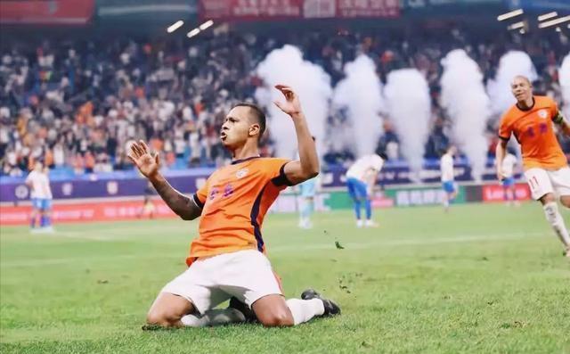 汉堡球队再次失利，保级形势堪忧的简单介绍